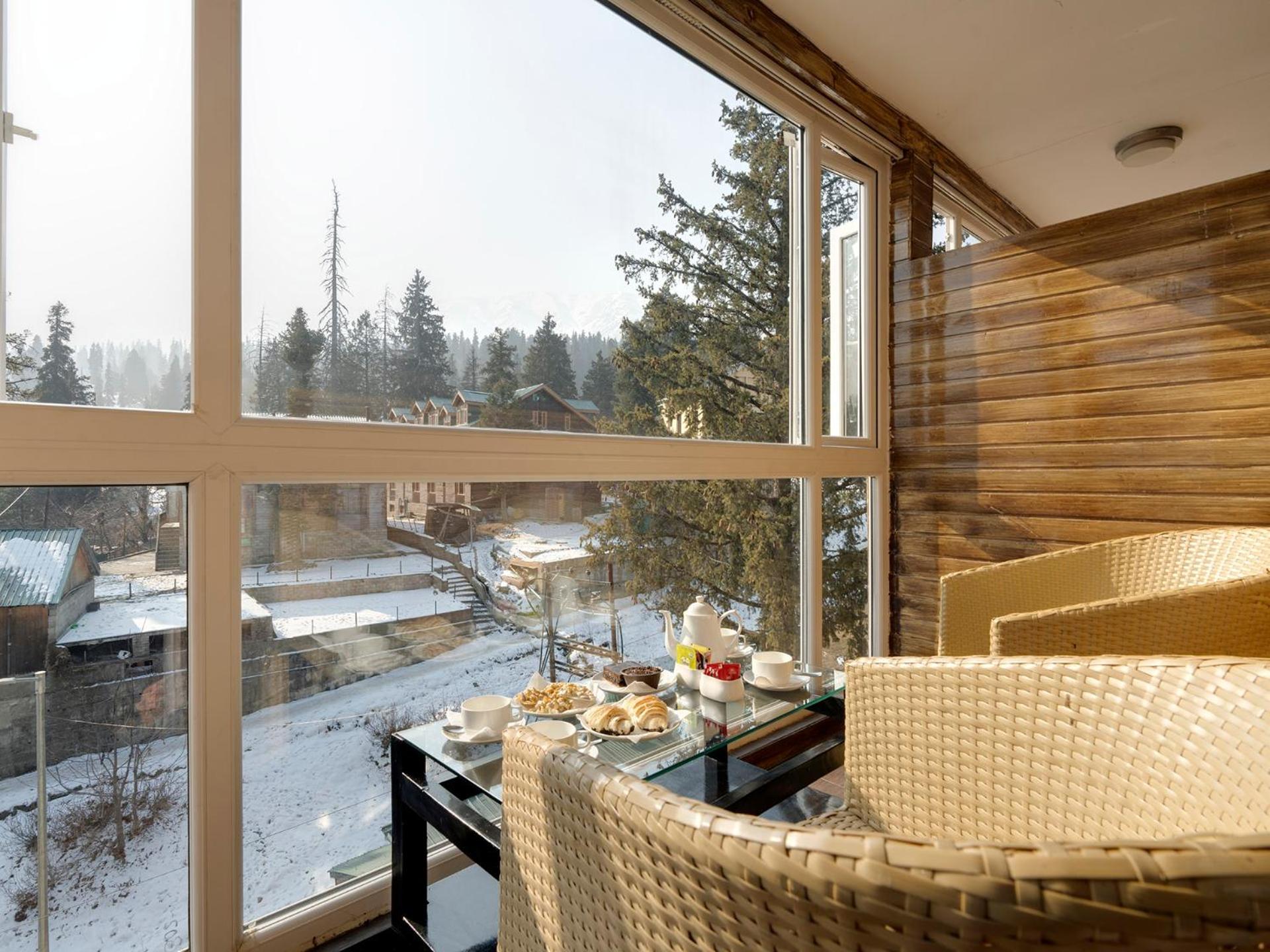 Hotel Pine Spring Gulmarg Luaran gambar