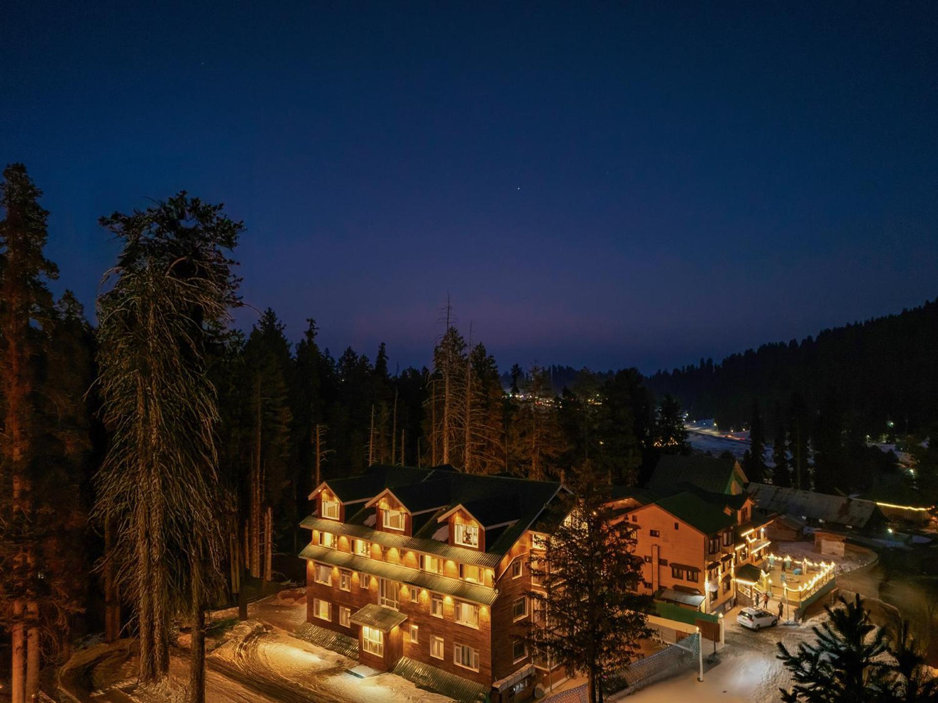 Hotel Pine Spring Gulmarg Luaran gambar