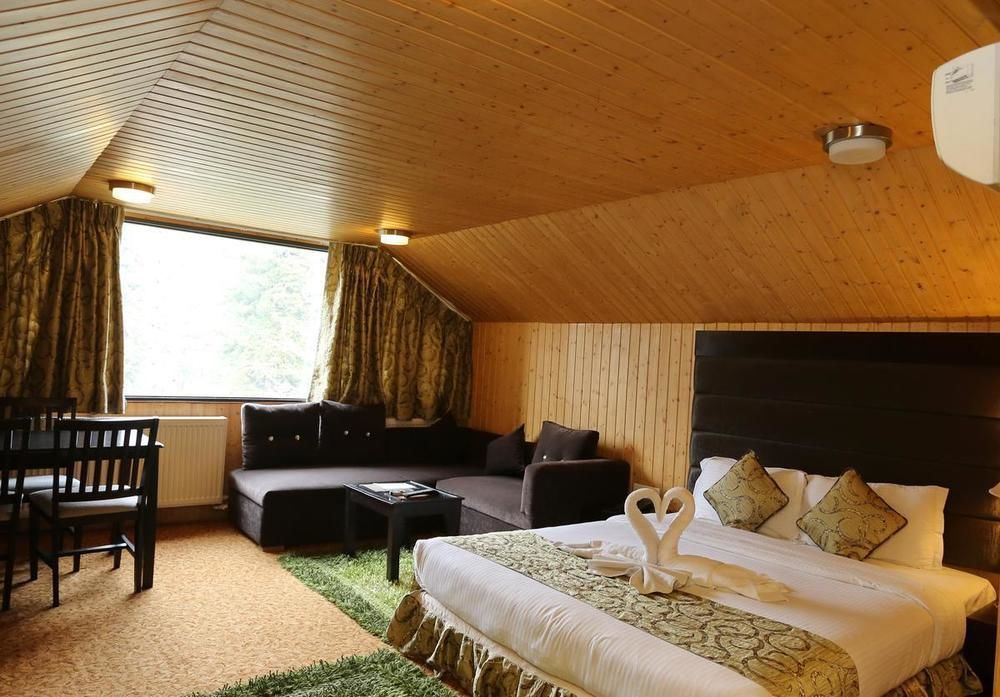 Hotel Pine Spring Gulmarg Luaran gambar