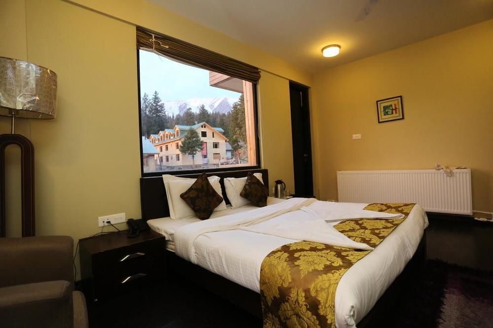Hotel Pine Spring Gulmarg Luaran gambar